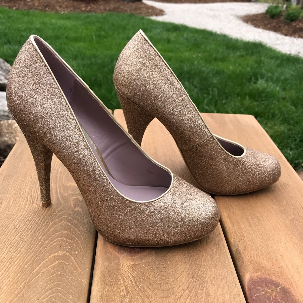 Gold Glitter high heel pumps size 8.5